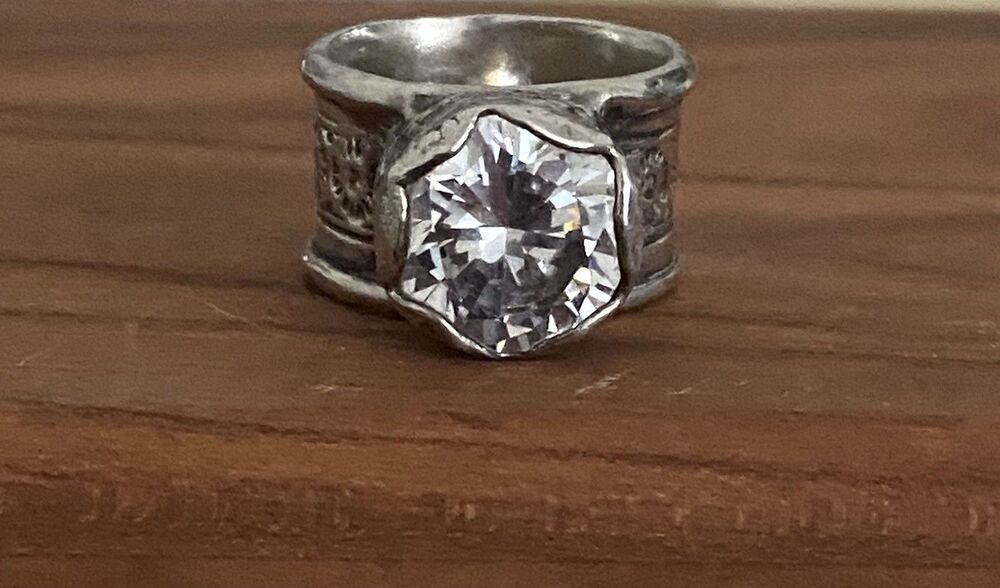 Silpada Queen for a Day Ring Size 7